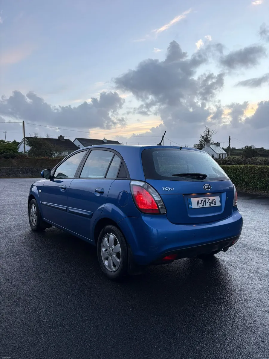 KIA RIO - Image 4