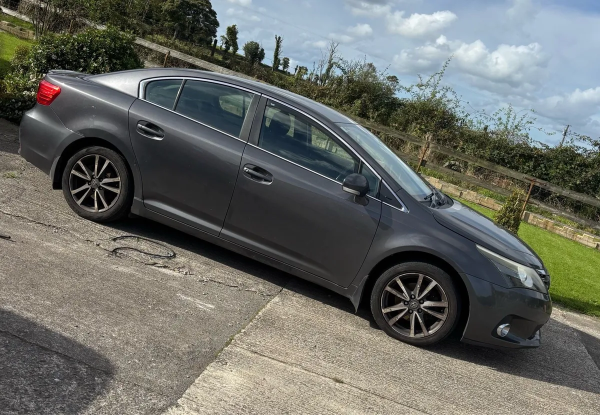 Avensis - Image 3