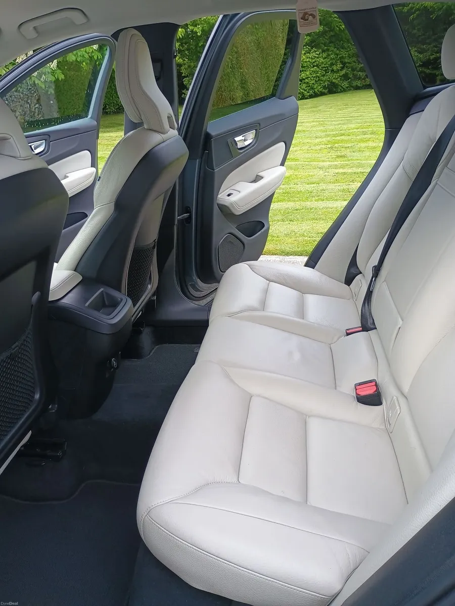 Volvo XC60 202 - Image 5