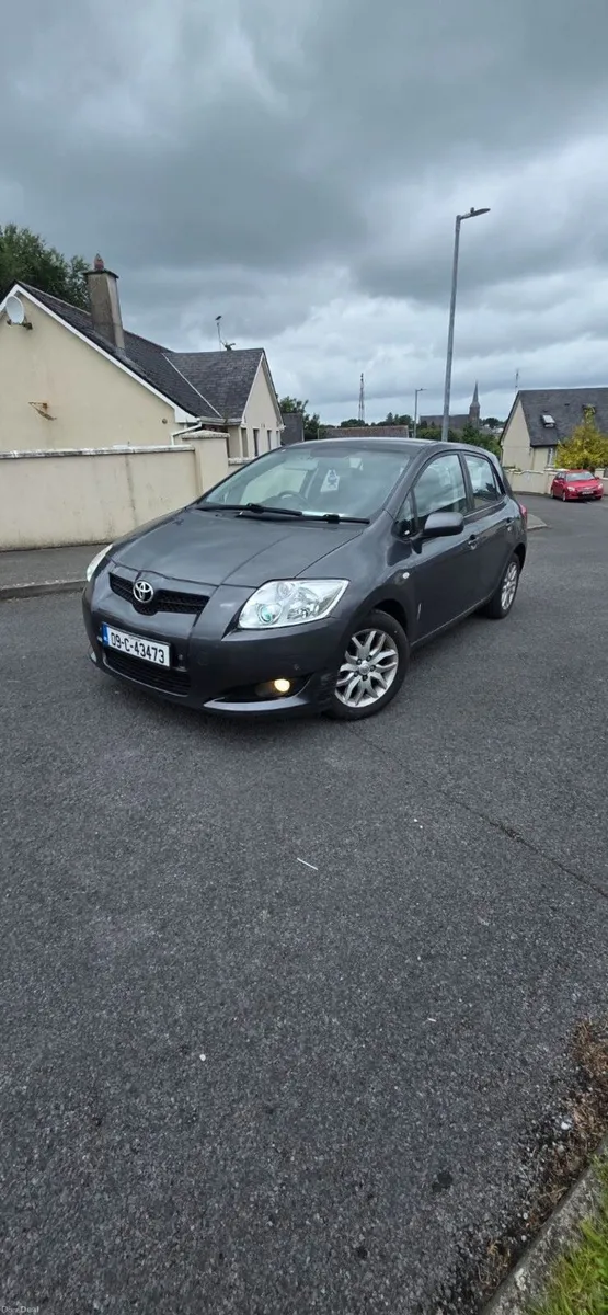 Toyota Auris 2009 - Image 1
