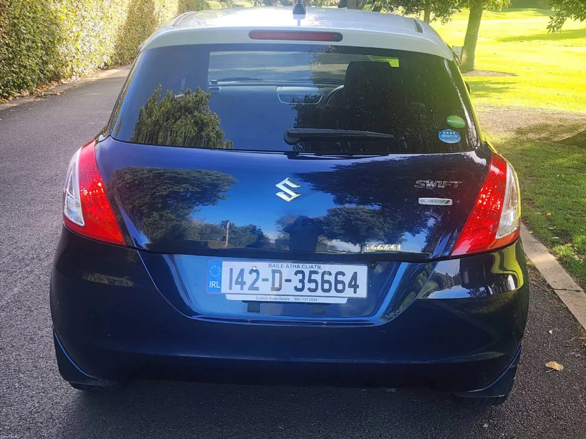 SUZUKI SWIFT AUTOMATIC 1.2 L MILD HYBRID - Image 5