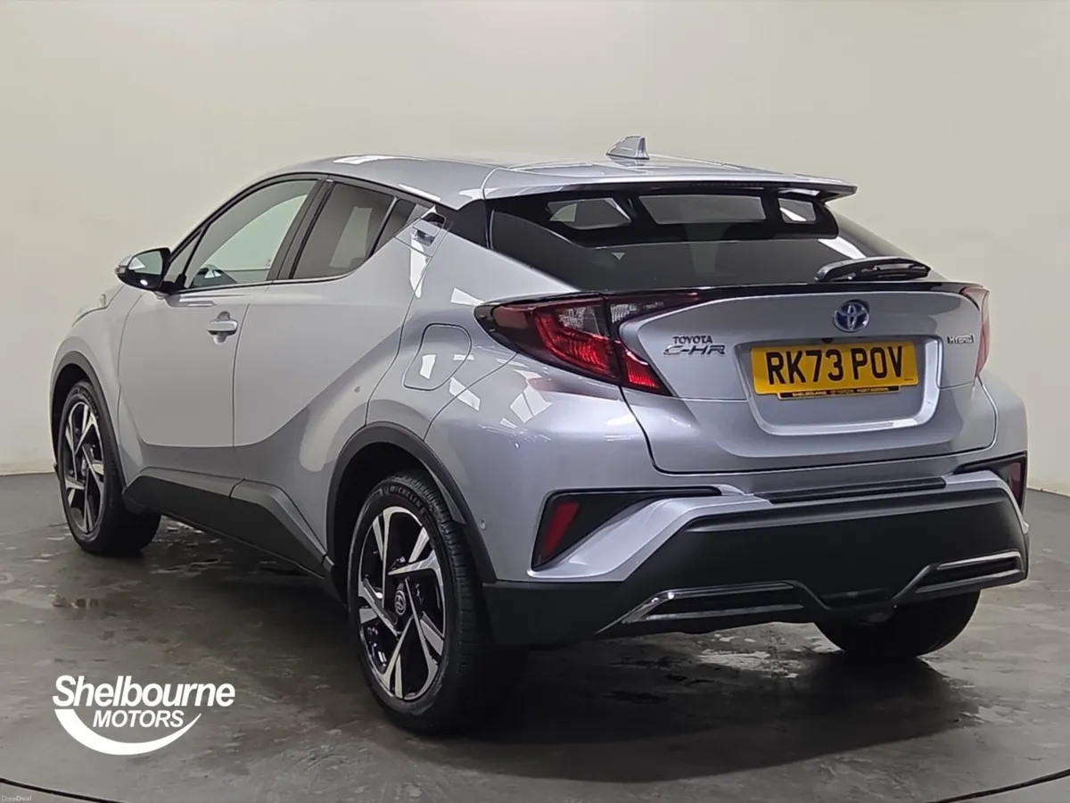 Toyota C-HR 2.0 Hybrid Design 5dr CVT - Image 2