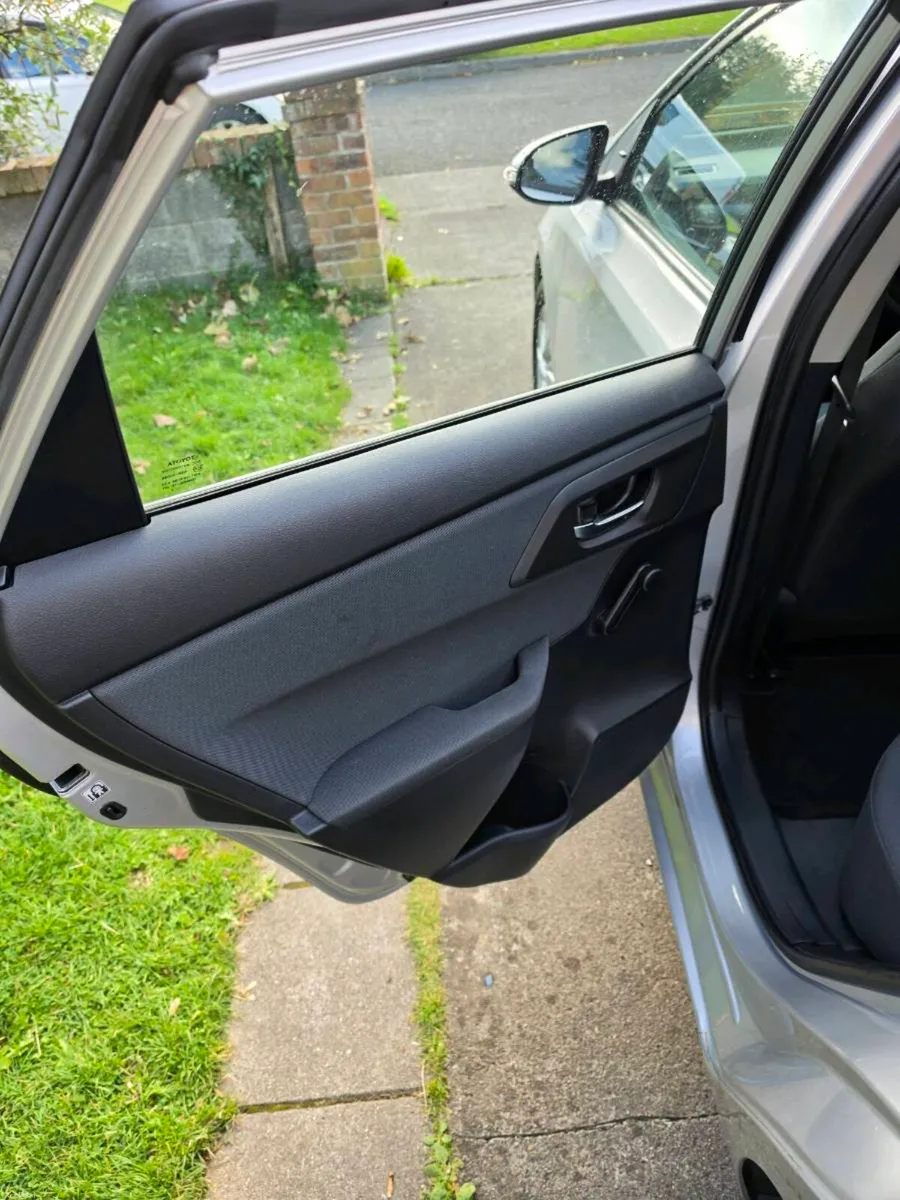 Toyota Auris - Image 5