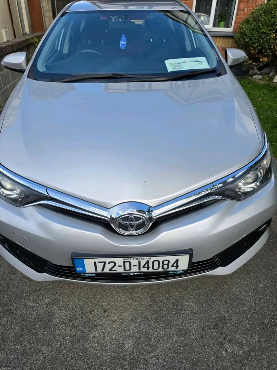 Toyota Auris - Image 1