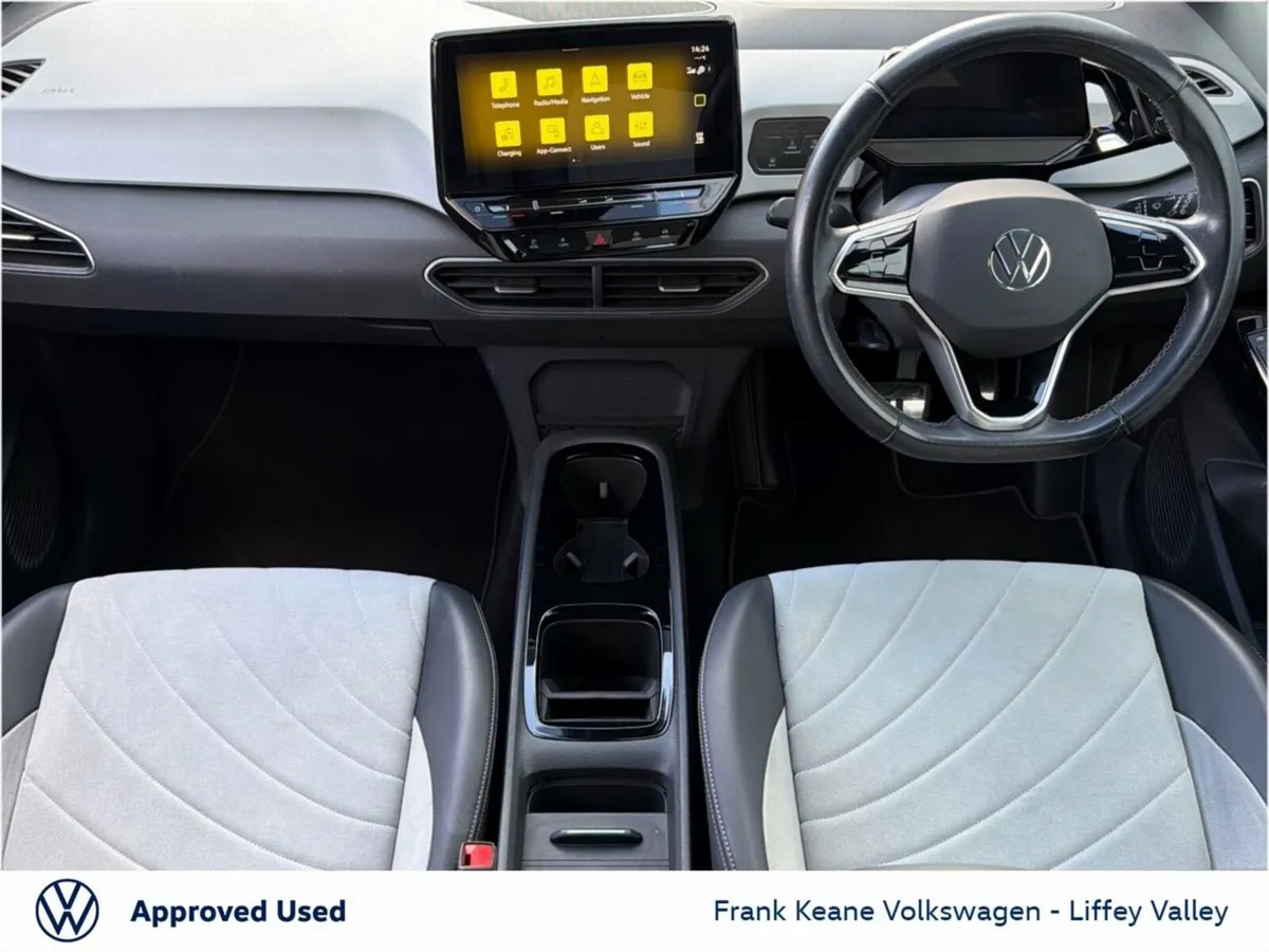 Volkswagen ID.3 58KWH LIFE DX 204HP *GLACIER WHITE - Image 2