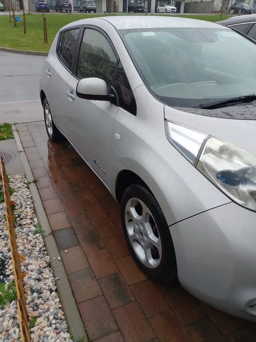Nissan Leaf ev - Image 4