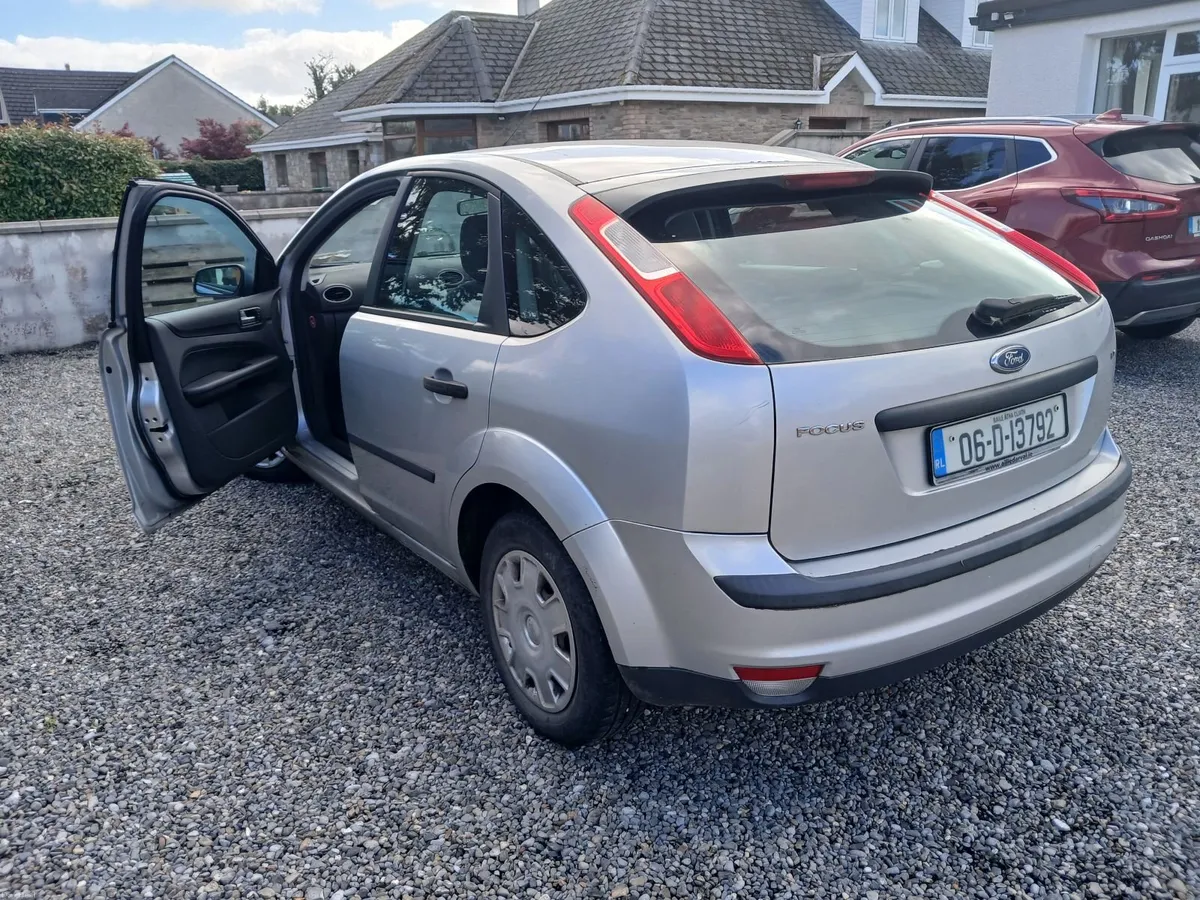 Ford Focus 2006 - Image 4