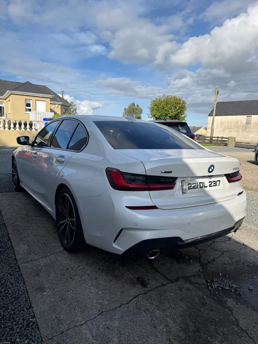 2022 BMW 3-Series 320d M Sport X Drive - Image 2