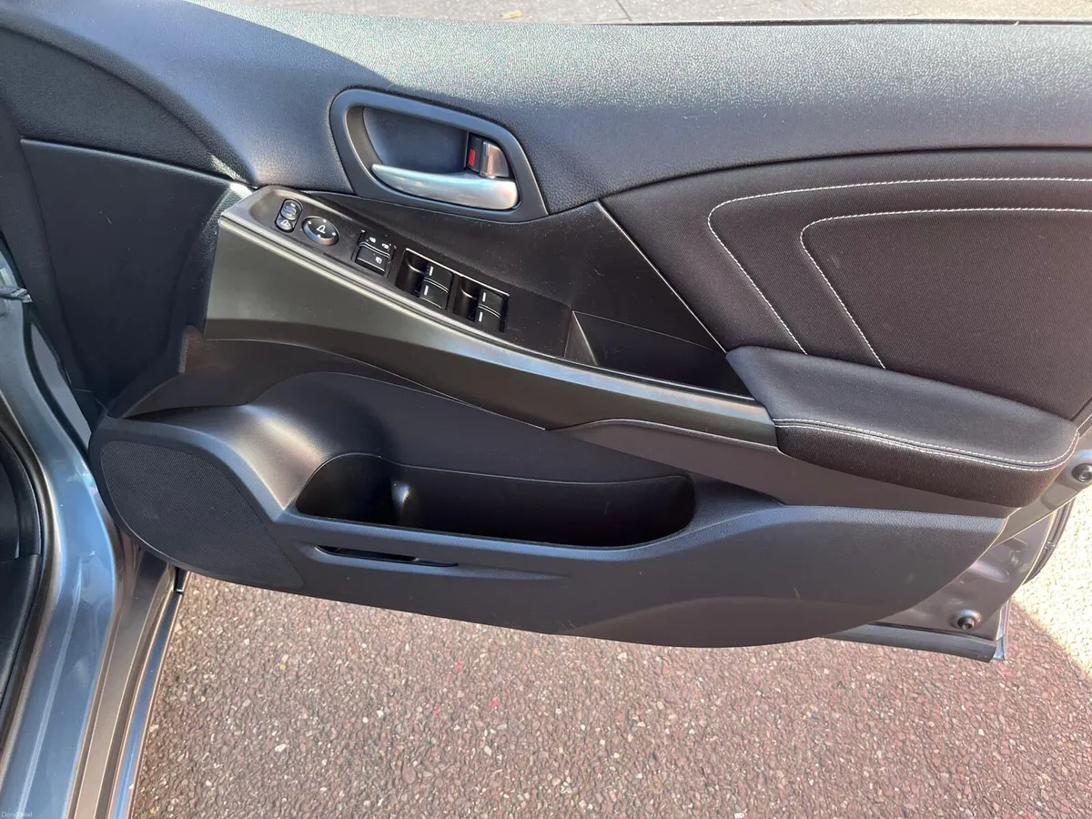 Honda Civic 2016 - Image 5