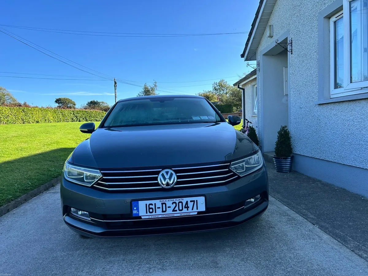 Volkswagen Passat 2016 - Image 4