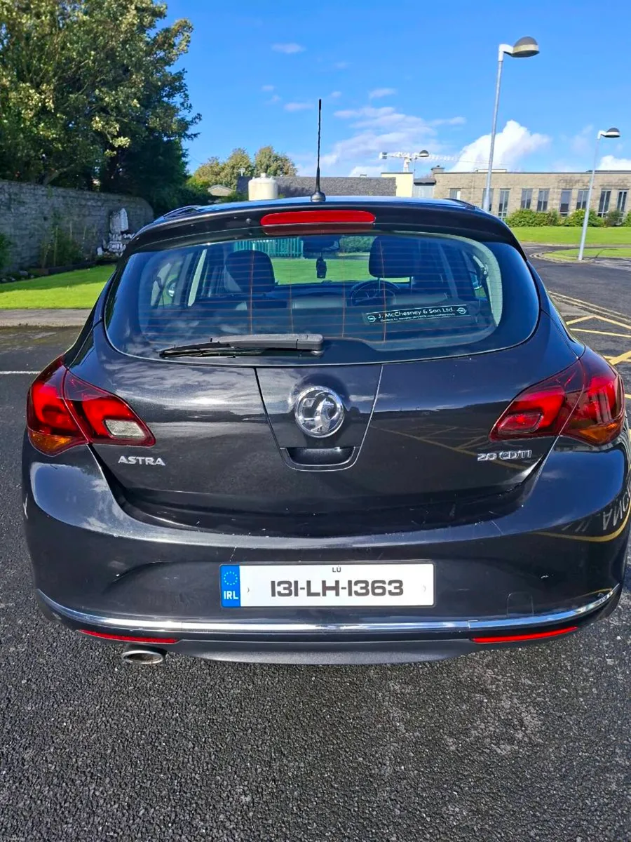 VAUXHALL ASTRA - Image 4