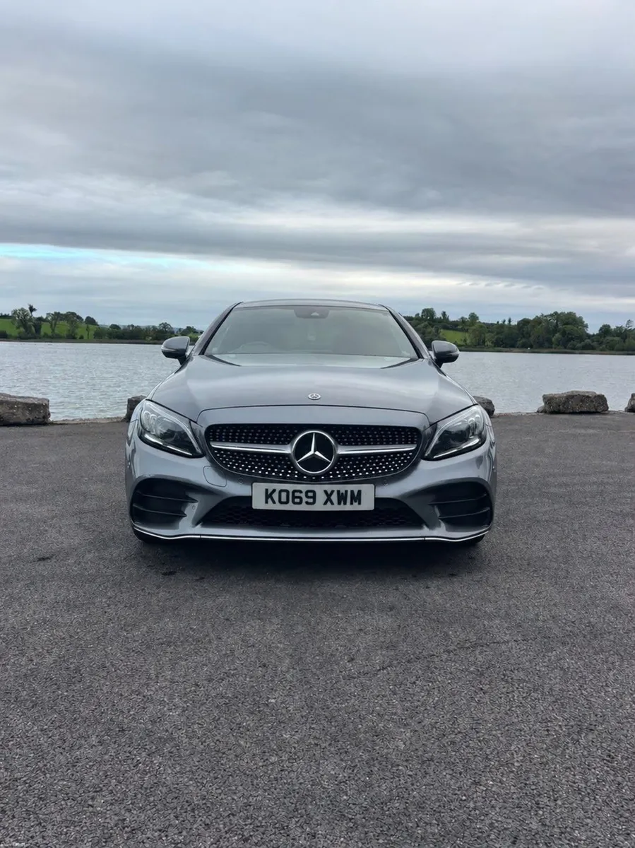 Mercedes-Benz C-Class Coupe 2020 - Image 2
