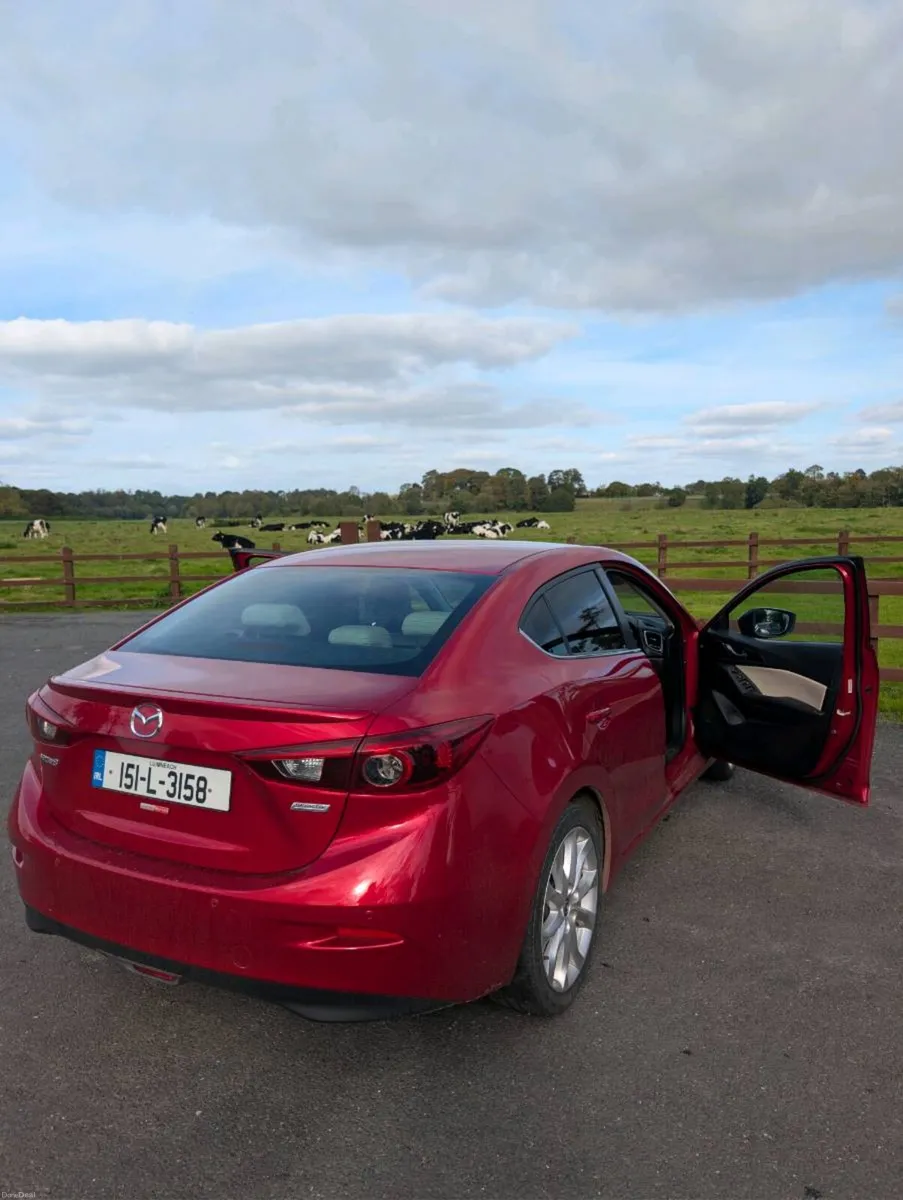 Mazda 3 saloon version - Image 2
