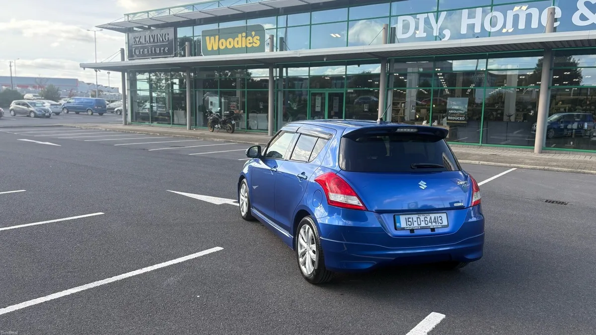 Suzuki swift rs hybrid 2015 automatic - Image 4