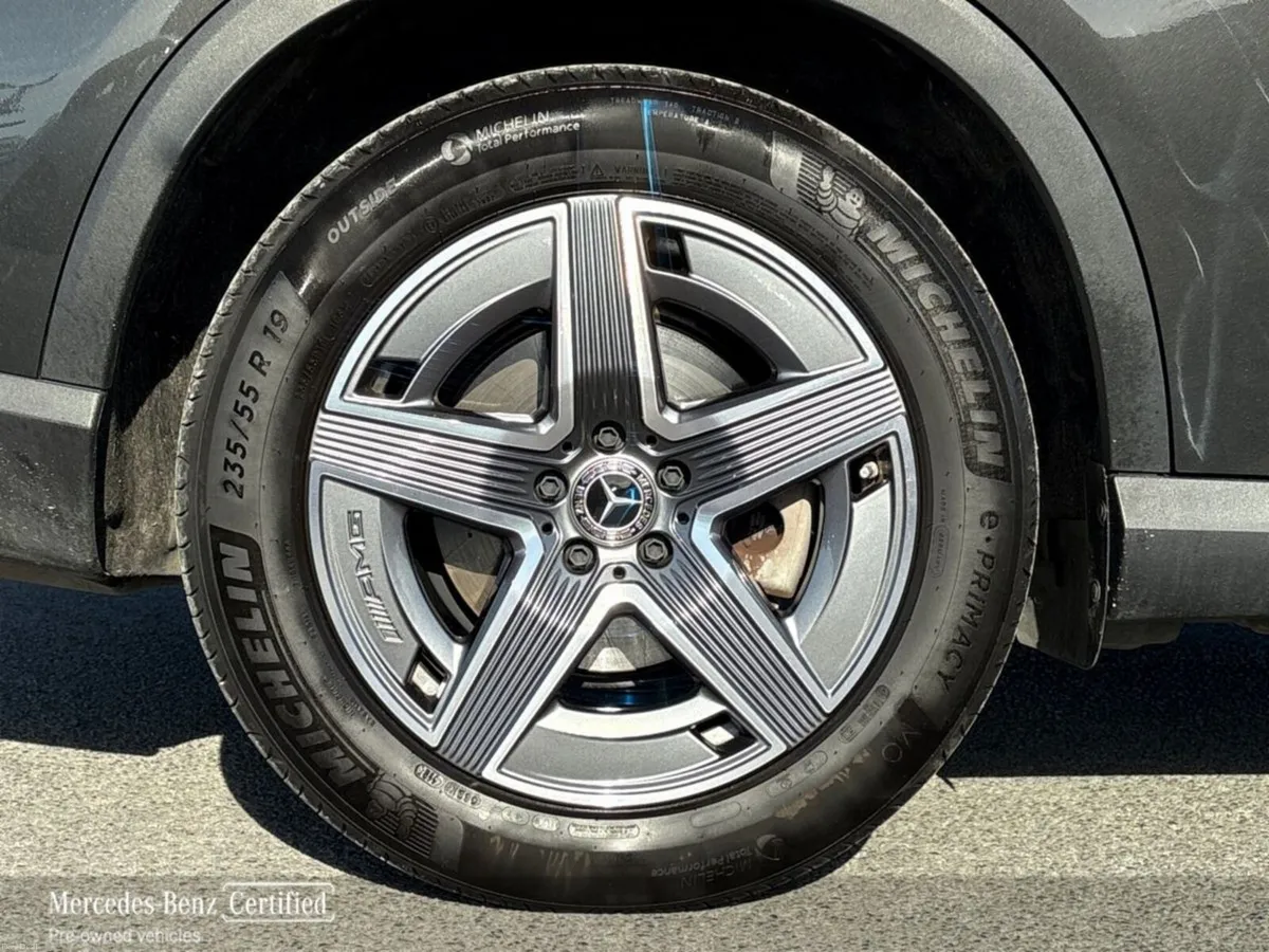 Mercedes-Benz GLC GLC220d 4MATIC AMG Line - Image 5