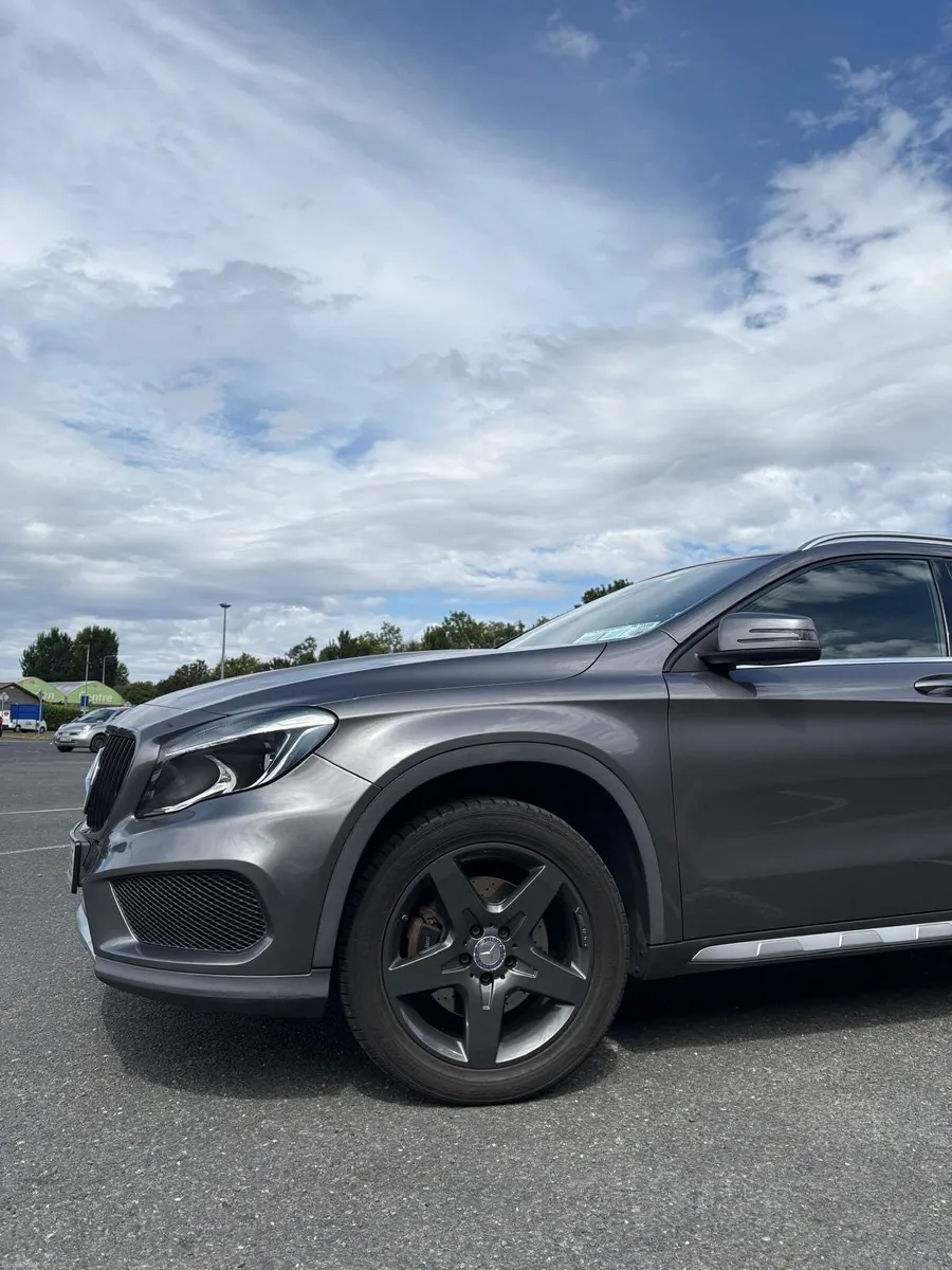 Mercedes GLA 220 AMG 4matic Top Spec - Image 3