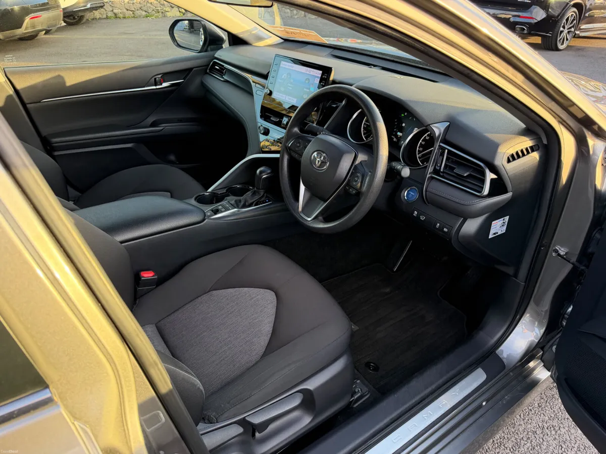 Facelift Model - Low mileage - Self Charging - Image 5