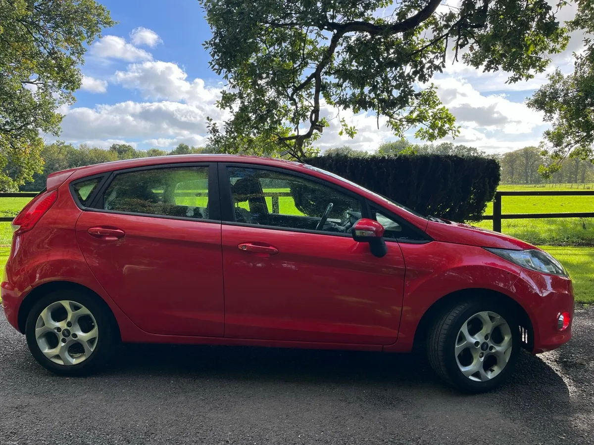 2012 FORD FIESTA 1.25 ZETEC NCT 08/27 - Image 2