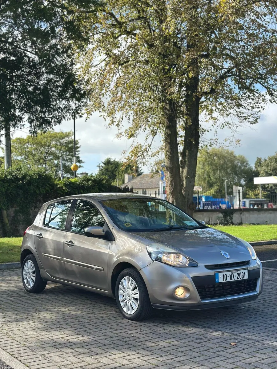 2010 RENAULT CLIO AUTOMATIC LOW MILES LONG NCT/TAX - Image 2