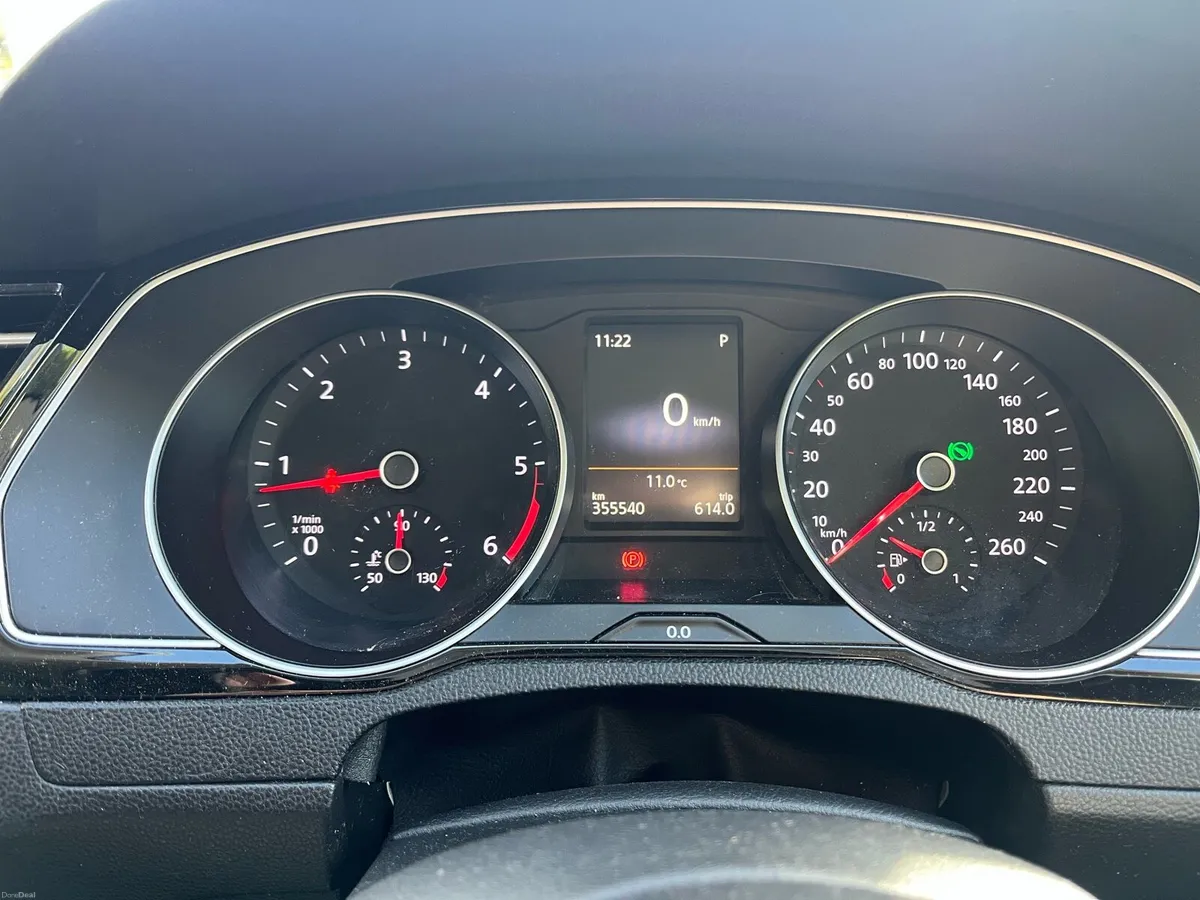 2015 Passat 2.0 TDI Bluemotion Automatic 10/27 NCT - Image 4