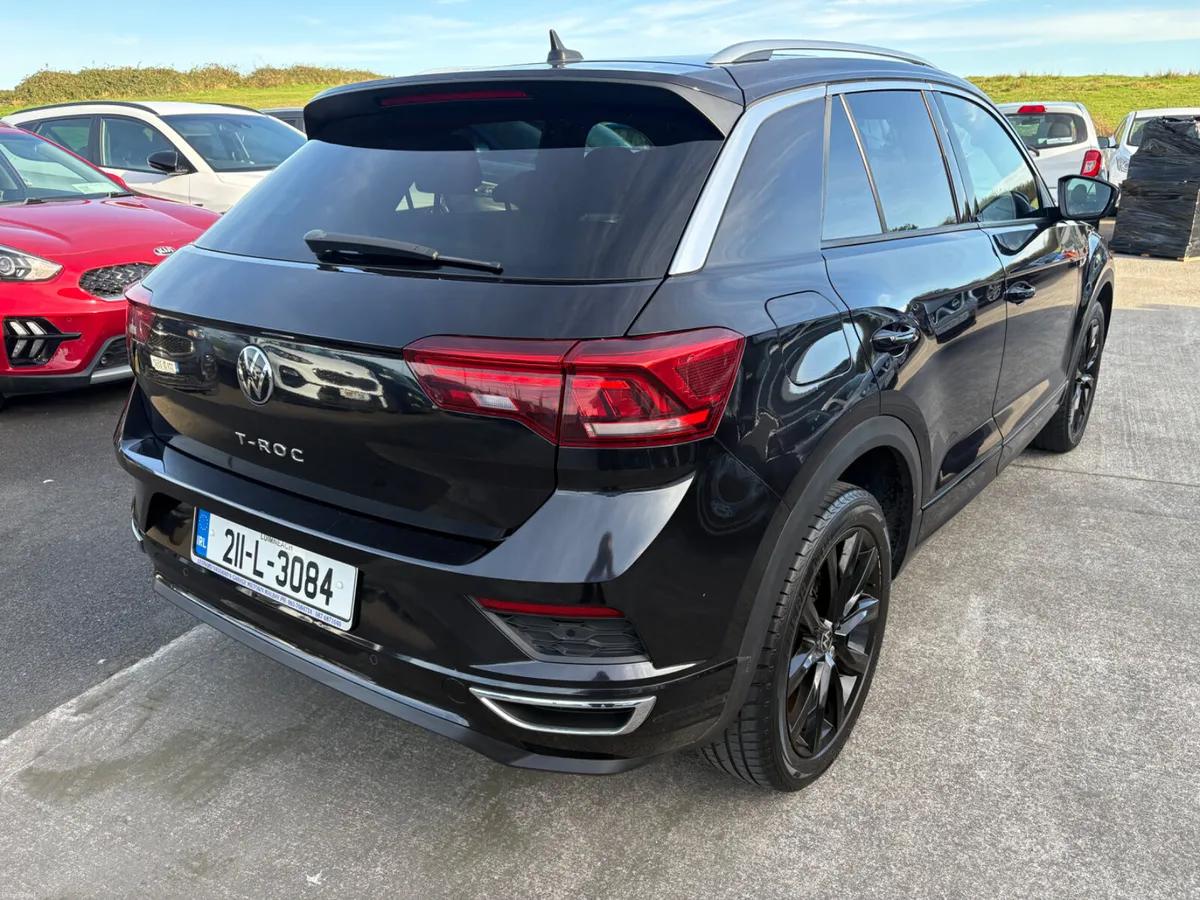 Volkswagen T-Roc 2021 - Image 6
