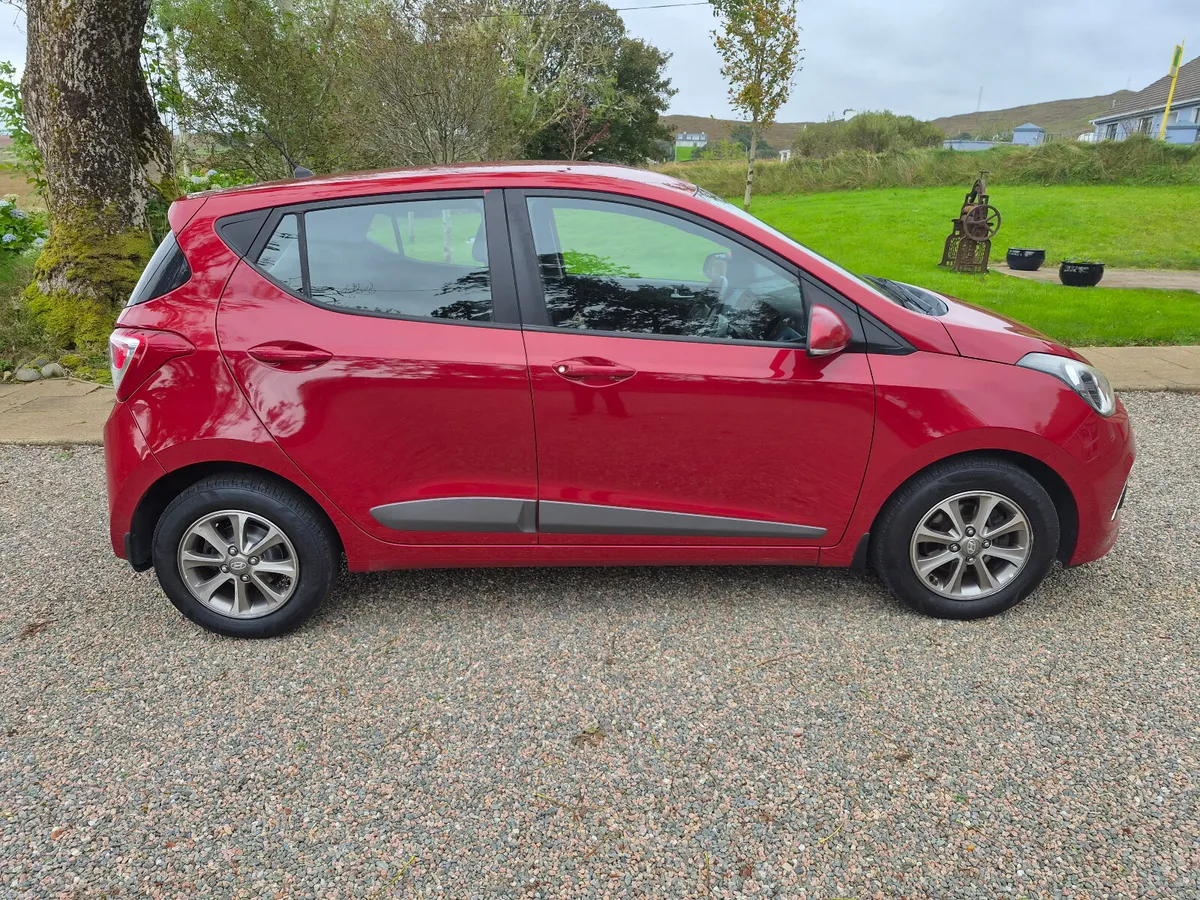 Hyundai i10 2015 - Image 1