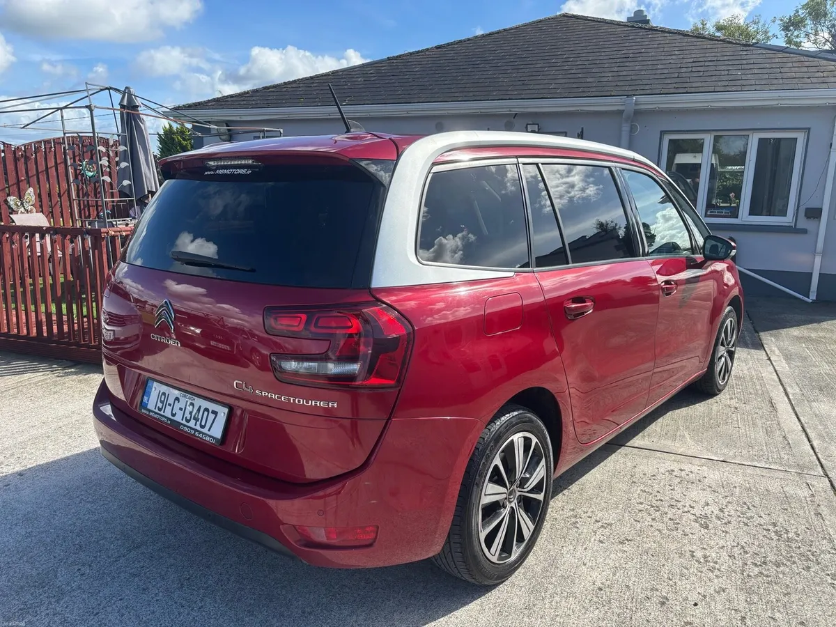 Citreon C4 space tourer 1.5dci low Km 7 Seater - Image 3