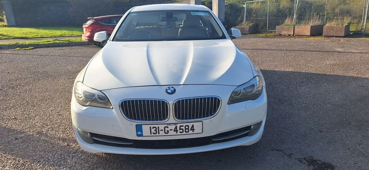 BMW 5-Series 2013 - Image 1