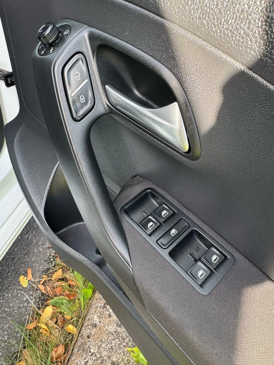 VW Polo - Image 6
