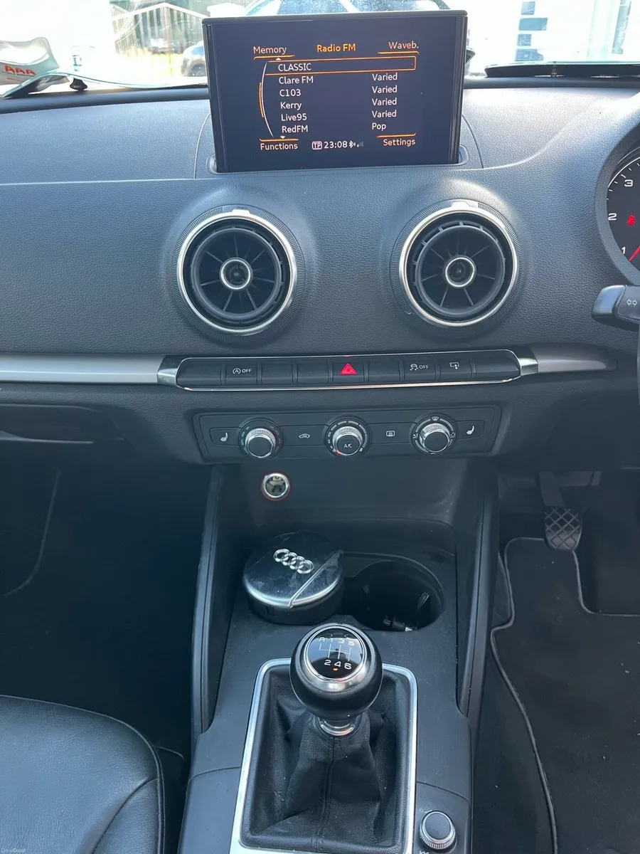 2013 Audi A3 1.6 TDI 105 ps 5 dr - Image 4