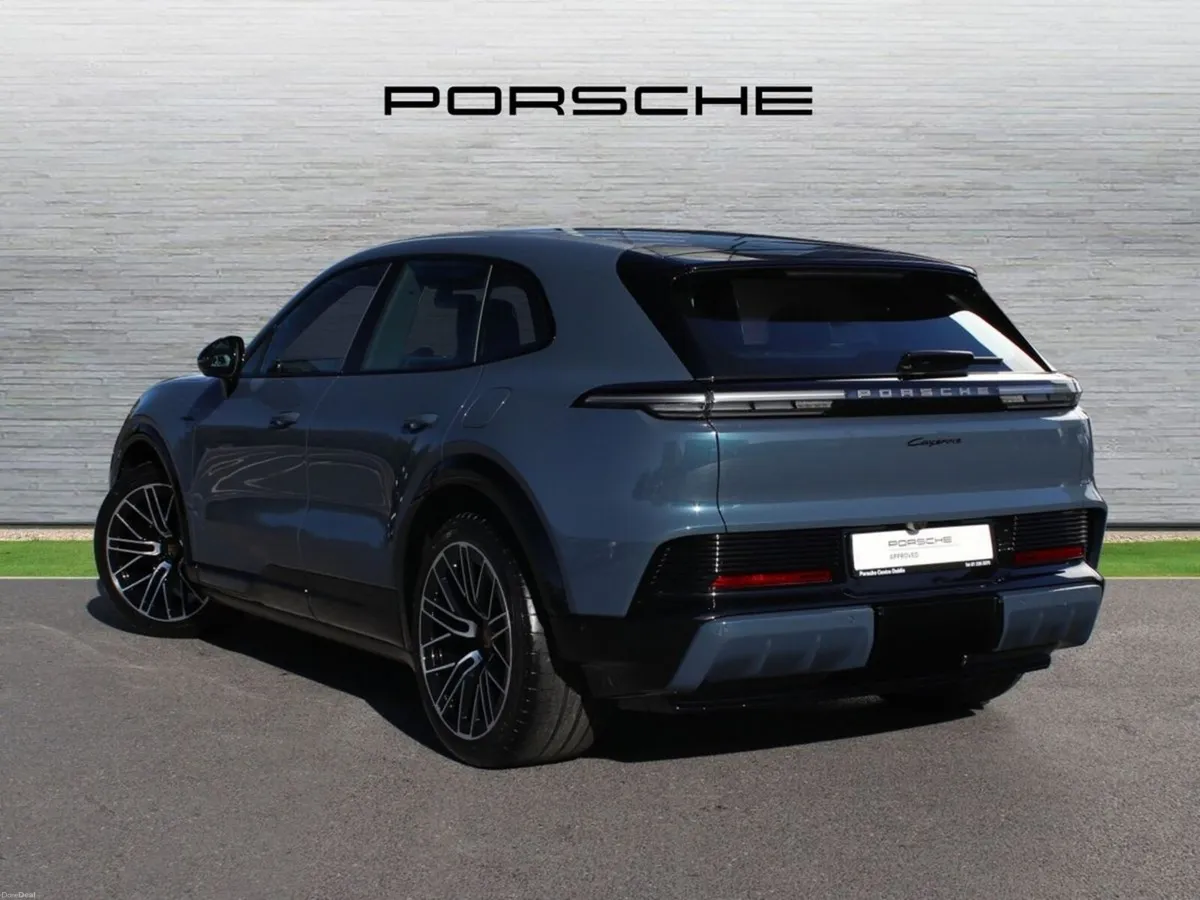 Porsche Cayenne Electric - Image 2