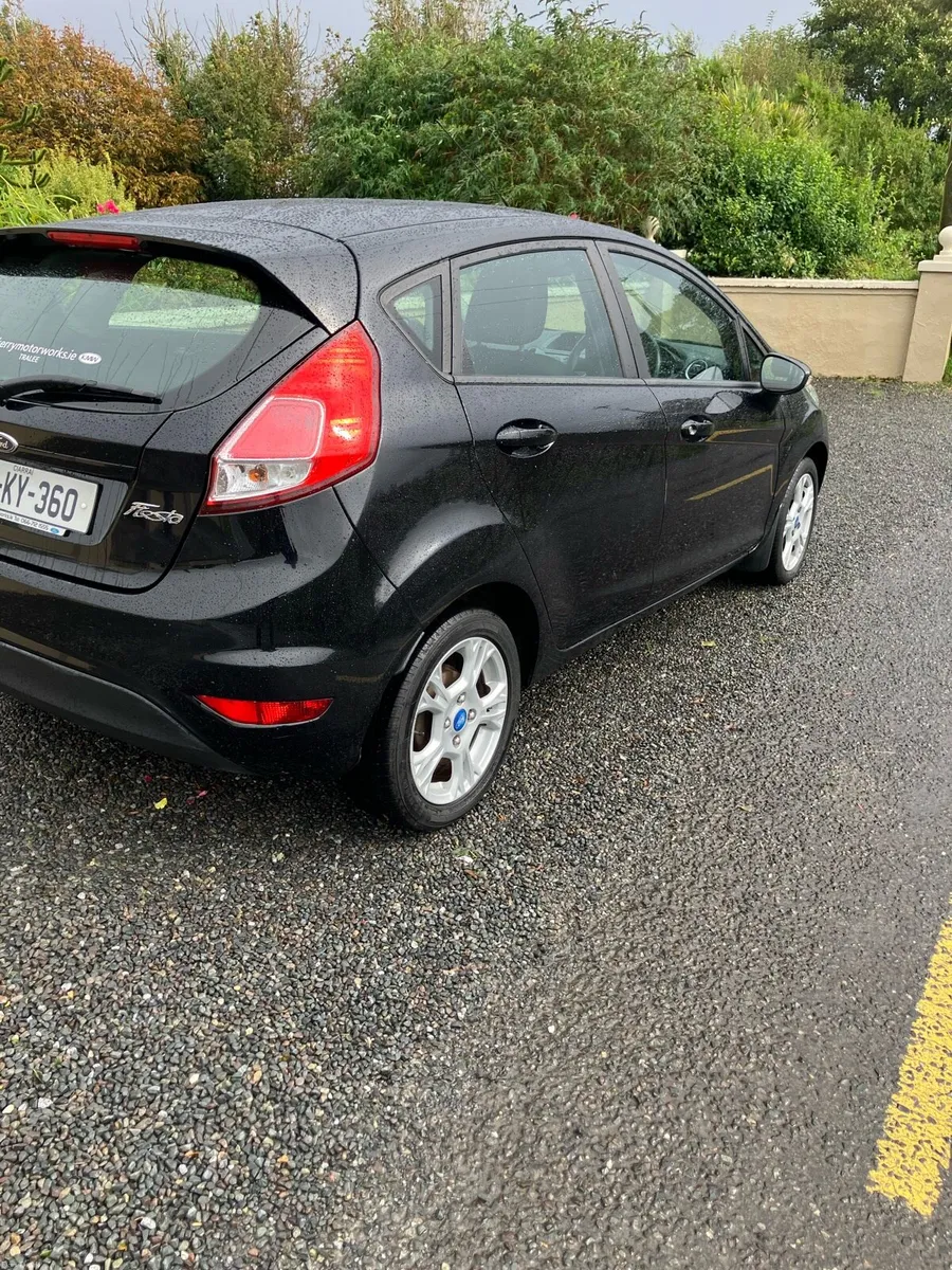 Car - Image 1
