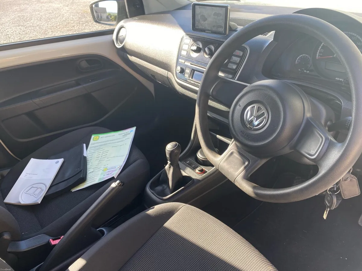 Volkswagen up 2016 116,000km 1.0 litre Petrol - Image 5