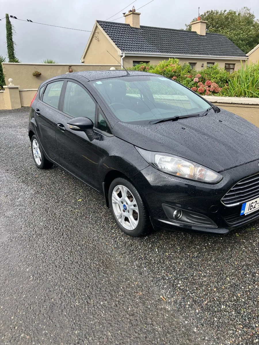 Car - Image 4
