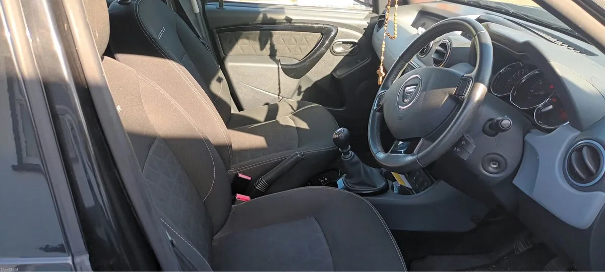 Dacia Duster 152 1.5 Diesel - Image 3
