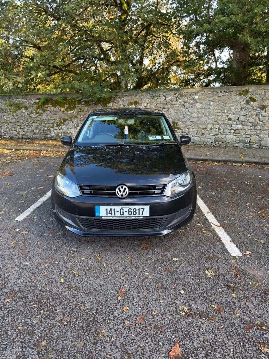 Volkswagen Polo 2014 Automatic - Image 2
