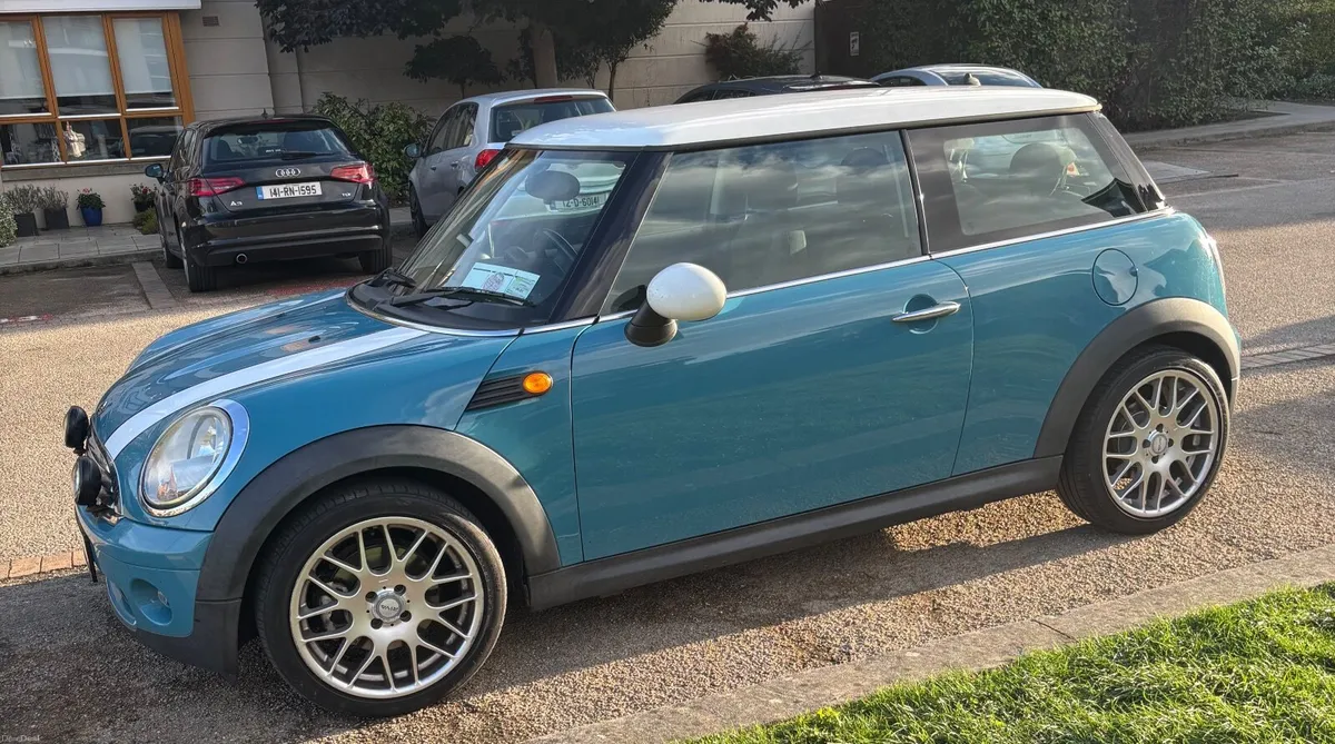 Mini Cooper 2009 - Image 3