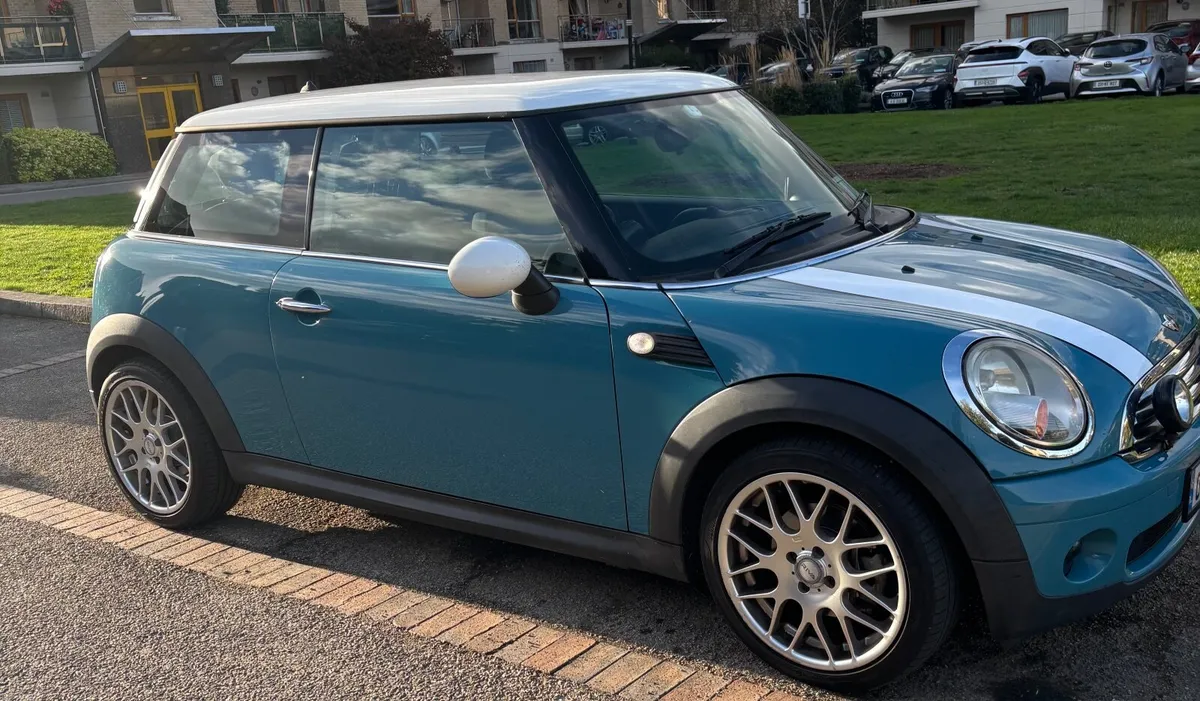 Mini Cooper 2009 - Image 4