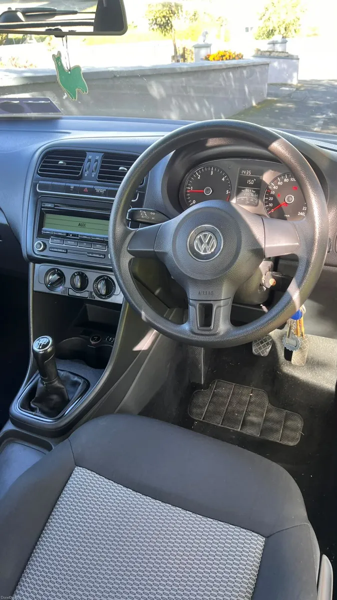 Volkswagen Poli 1,6 TD - Image 5