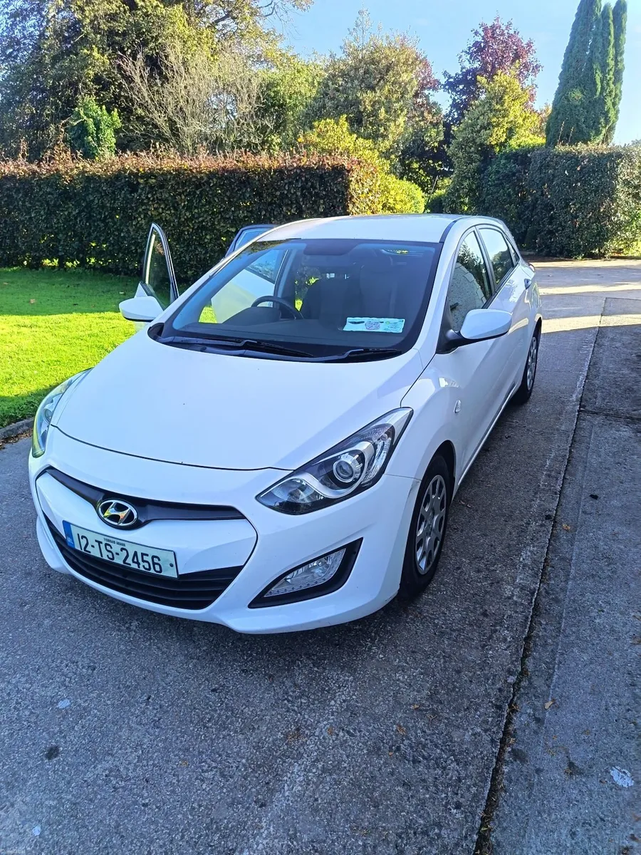 Hyundai i30 2012 - Image 1