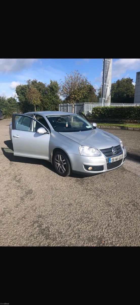 Volkswagen Jetta 2008 - Image 5