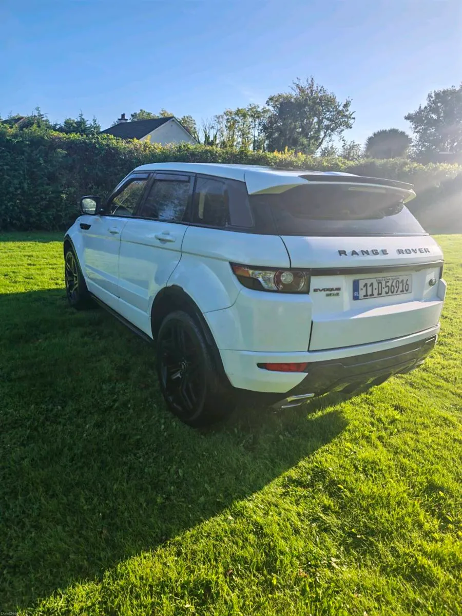 Range Rover evoque 2.2 auto . bargain - Image 3