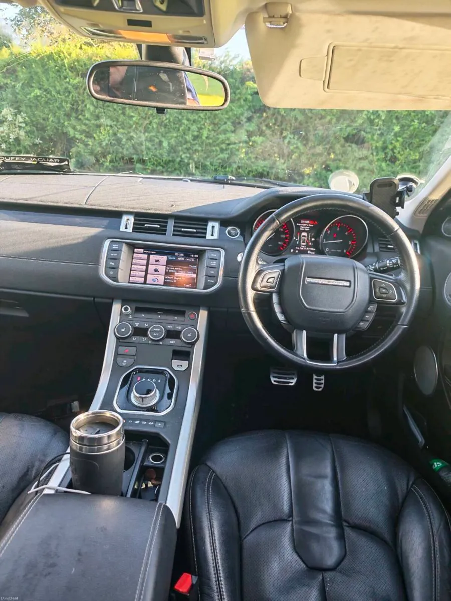 Range Rover evoque 2.2 auto . bargain - Image 6