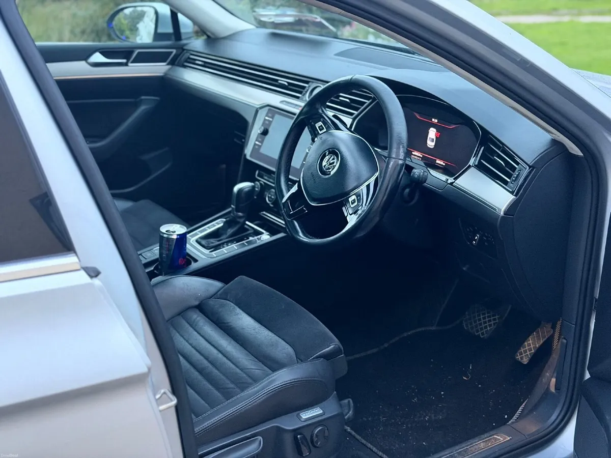 Volkswagen Passat B8 GT - Image 4