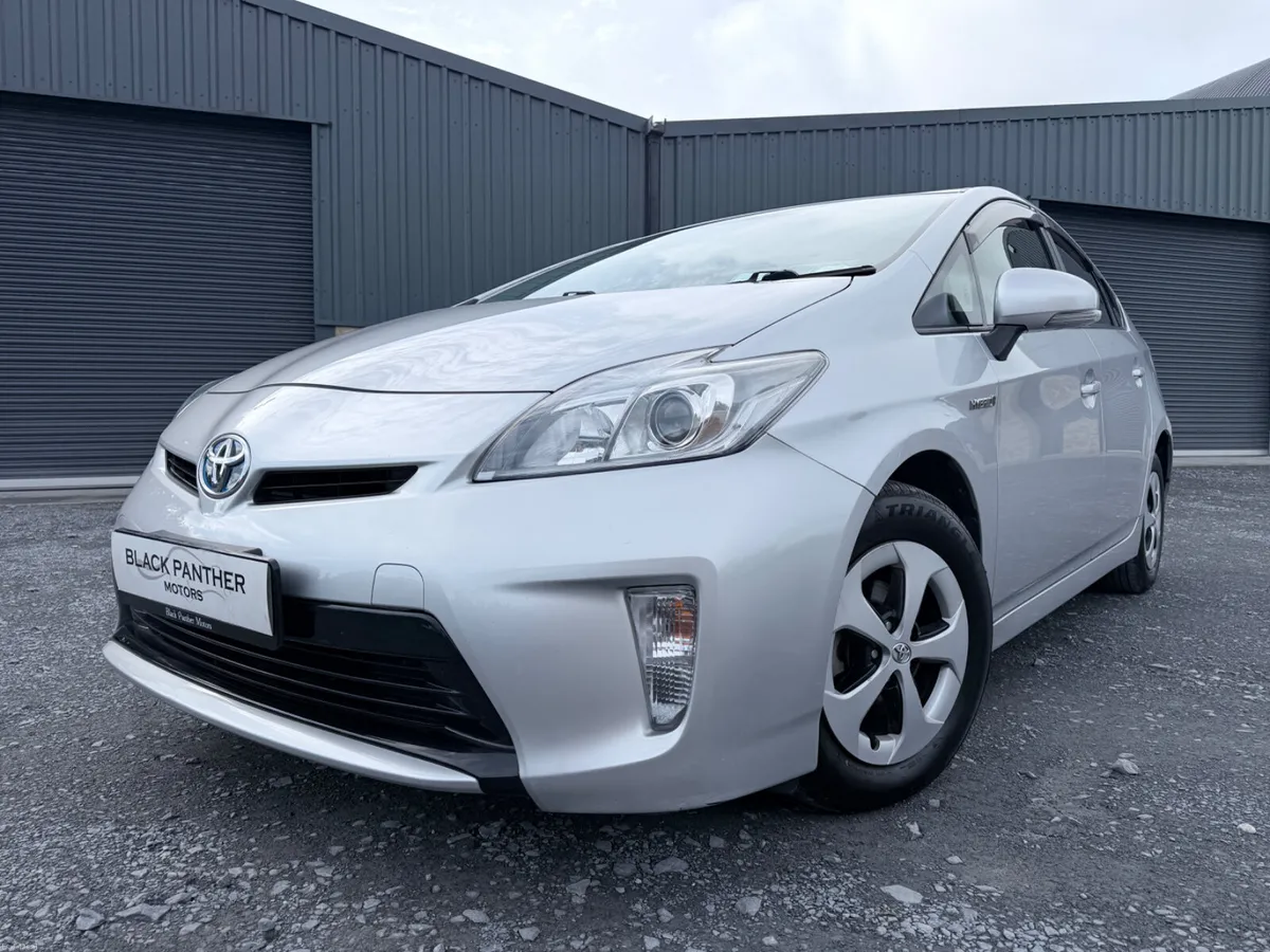 Toyota Prius 152’ 1.8 Petrol/Hybrid LOW MILEAGE - Image 2