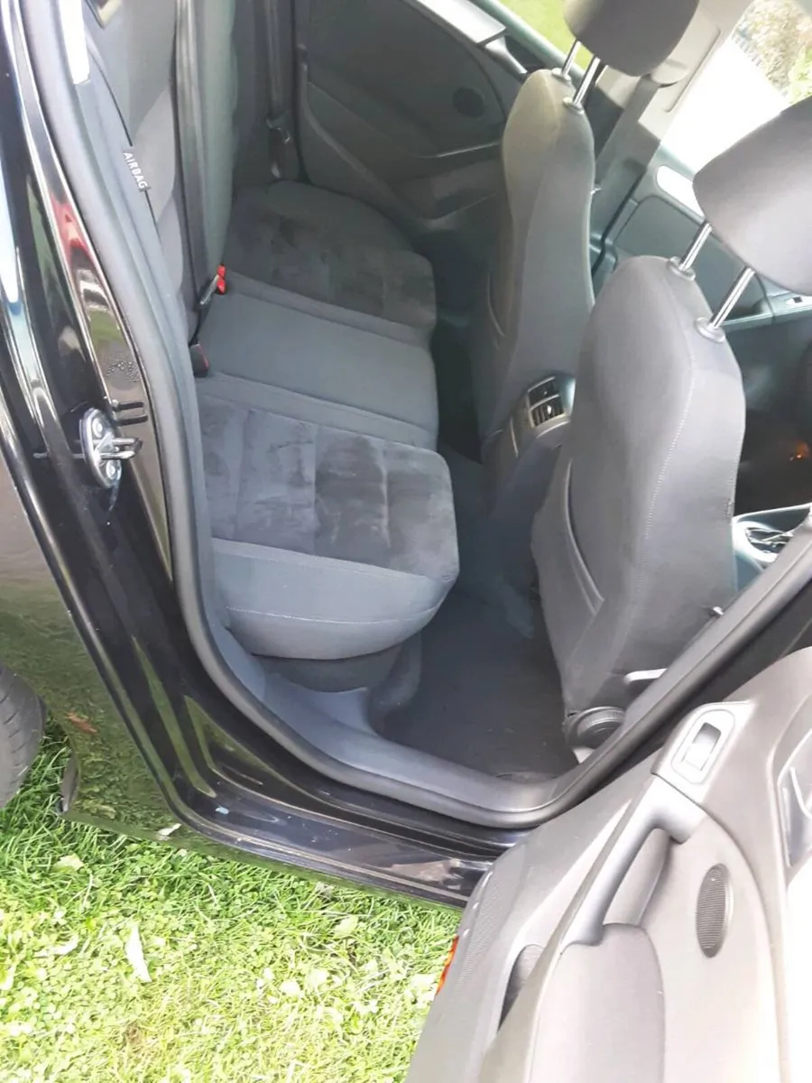 Vw golf automatic taxed ncted - Image 5