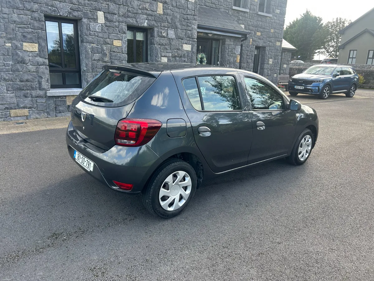 Dacia Sandero 5 Door 1 Litre petrol 2018 - Image 4
