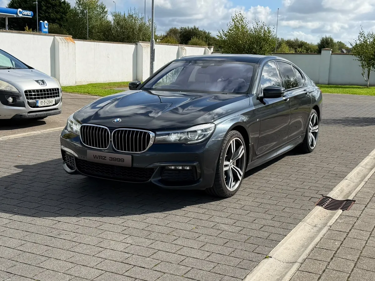 2017 BMW 730d M SPORT AUTO 3.0 DIESEL |  FULL SPEC - Image 3