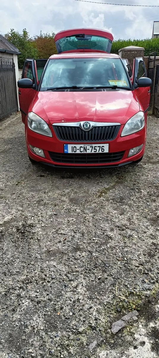 Skoda Fabia 2010 - Image 5
