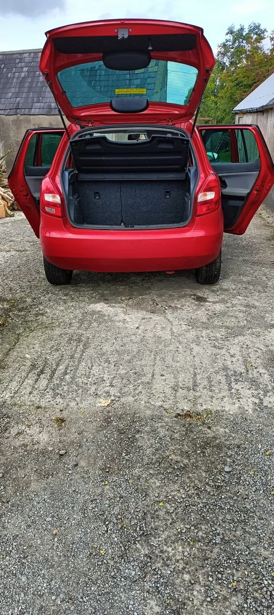 Skoda Fabia 2010 - Image 6